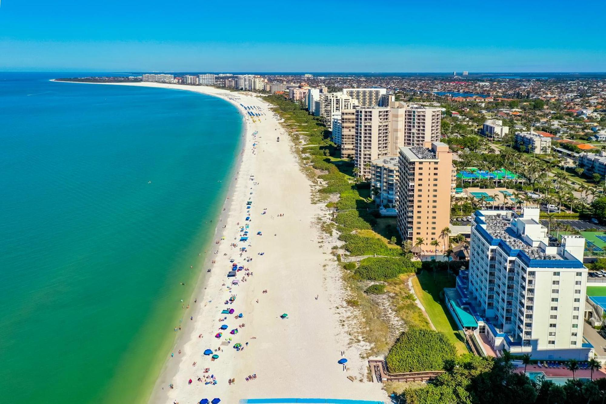 Beachfront At The Apollo Where The Famous Sunsets Never Get Old! Marco Island Bagian luar foto