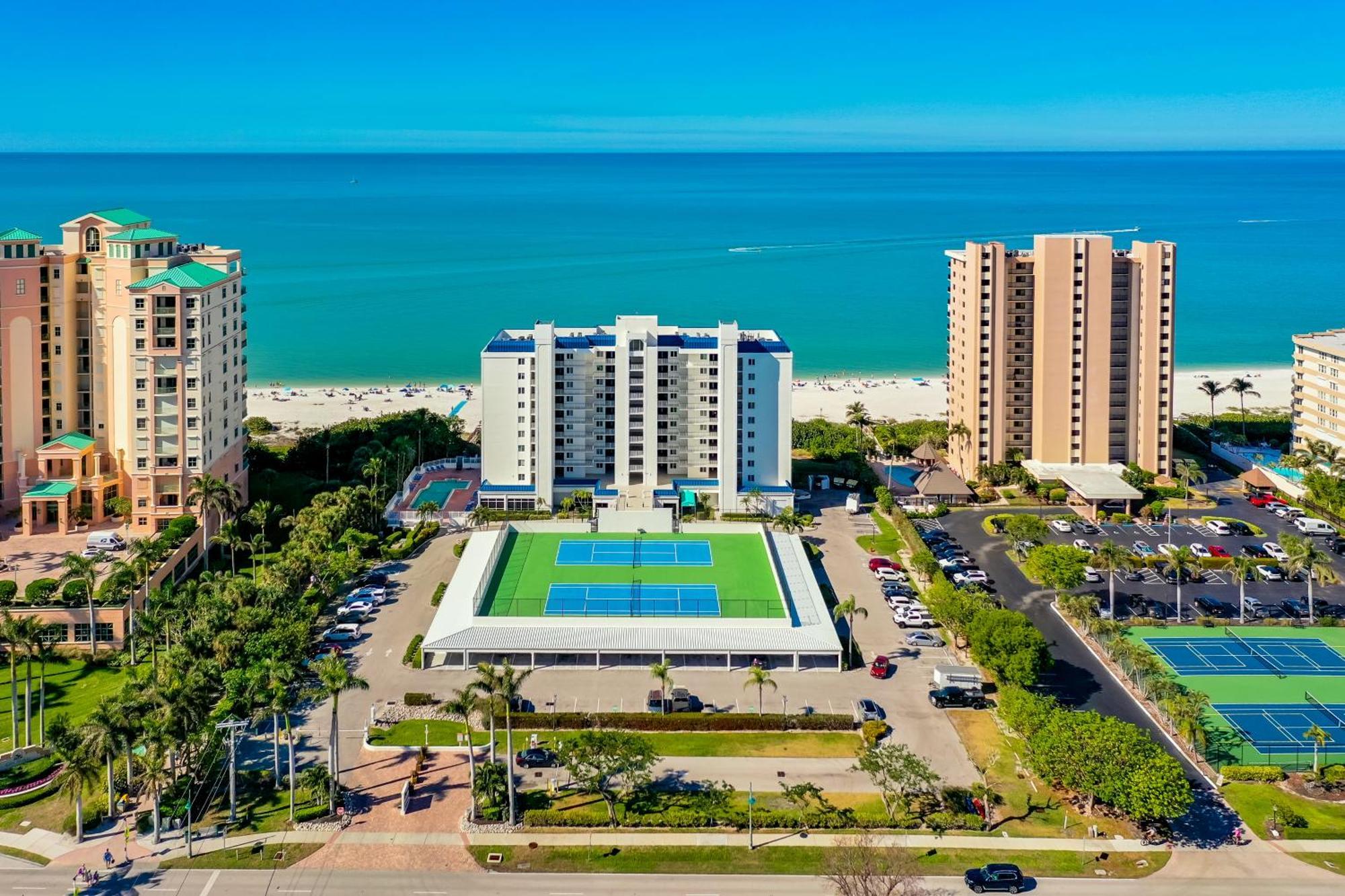 Beachfront At The Apollo Where The Famous Sunsets Never Get Old! Marco Island Bagian luar foto
